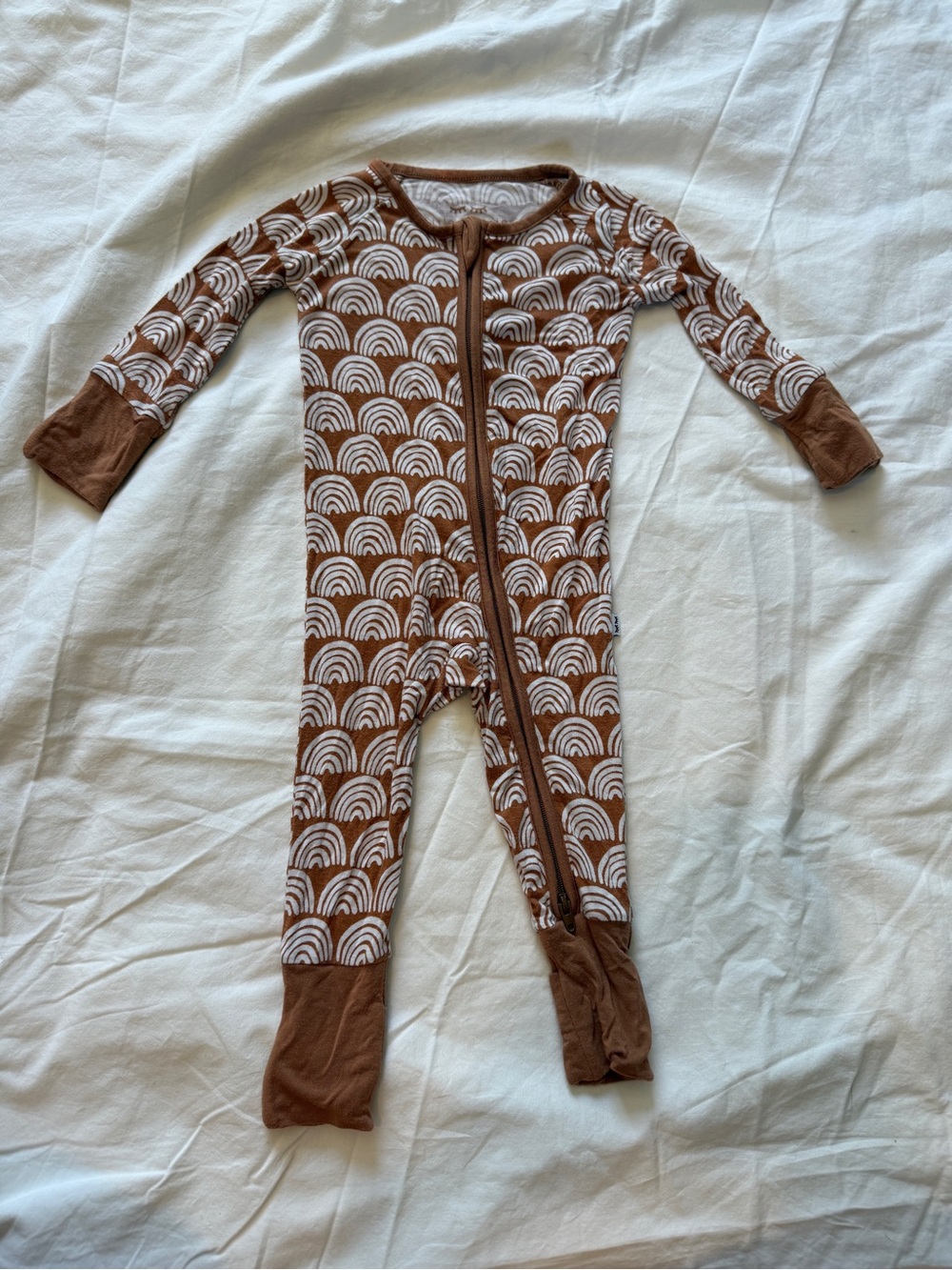 Little sleepies rust rainbows 0-3 months